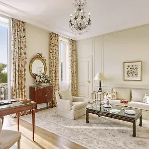 Du Cap Eden Roc فندق