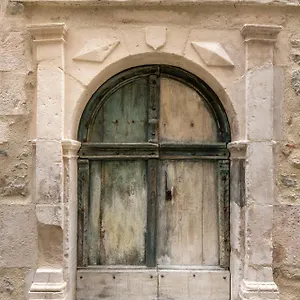 https://maison-dor-vert-atelier-of-medieval-goldsmith.midi-pyreneeshotels.com