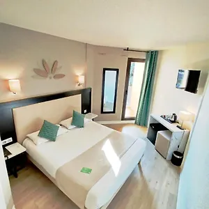 Le Collier Hotell